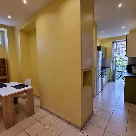Nice Appartement Etage Entier *